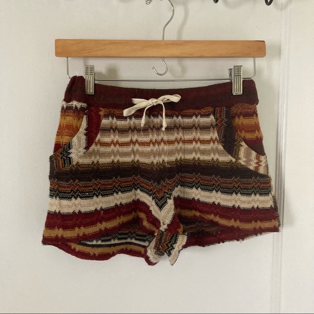 Brandy Melville draw string knit shorts